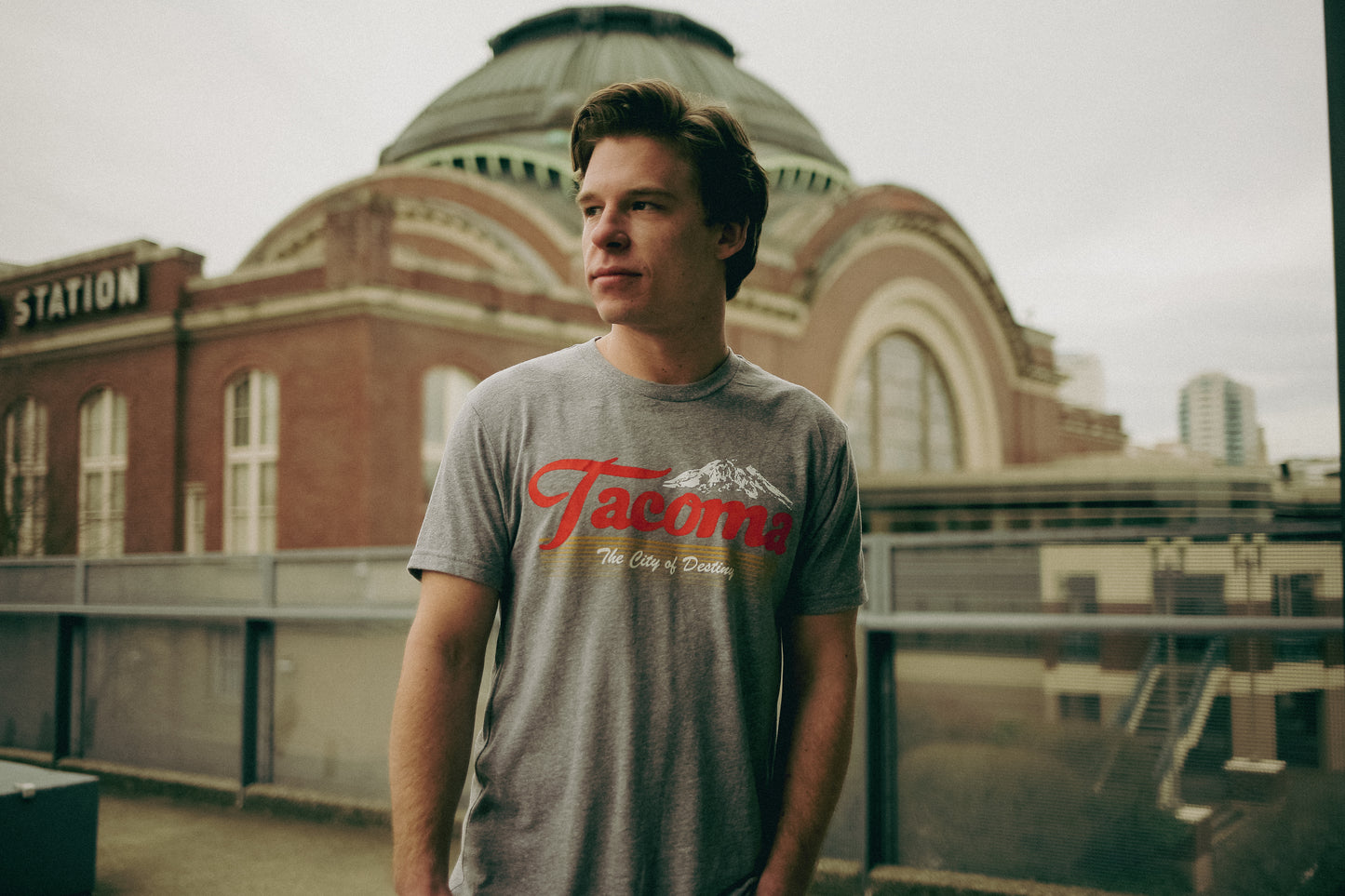 Horizon Tee - Grey Heather