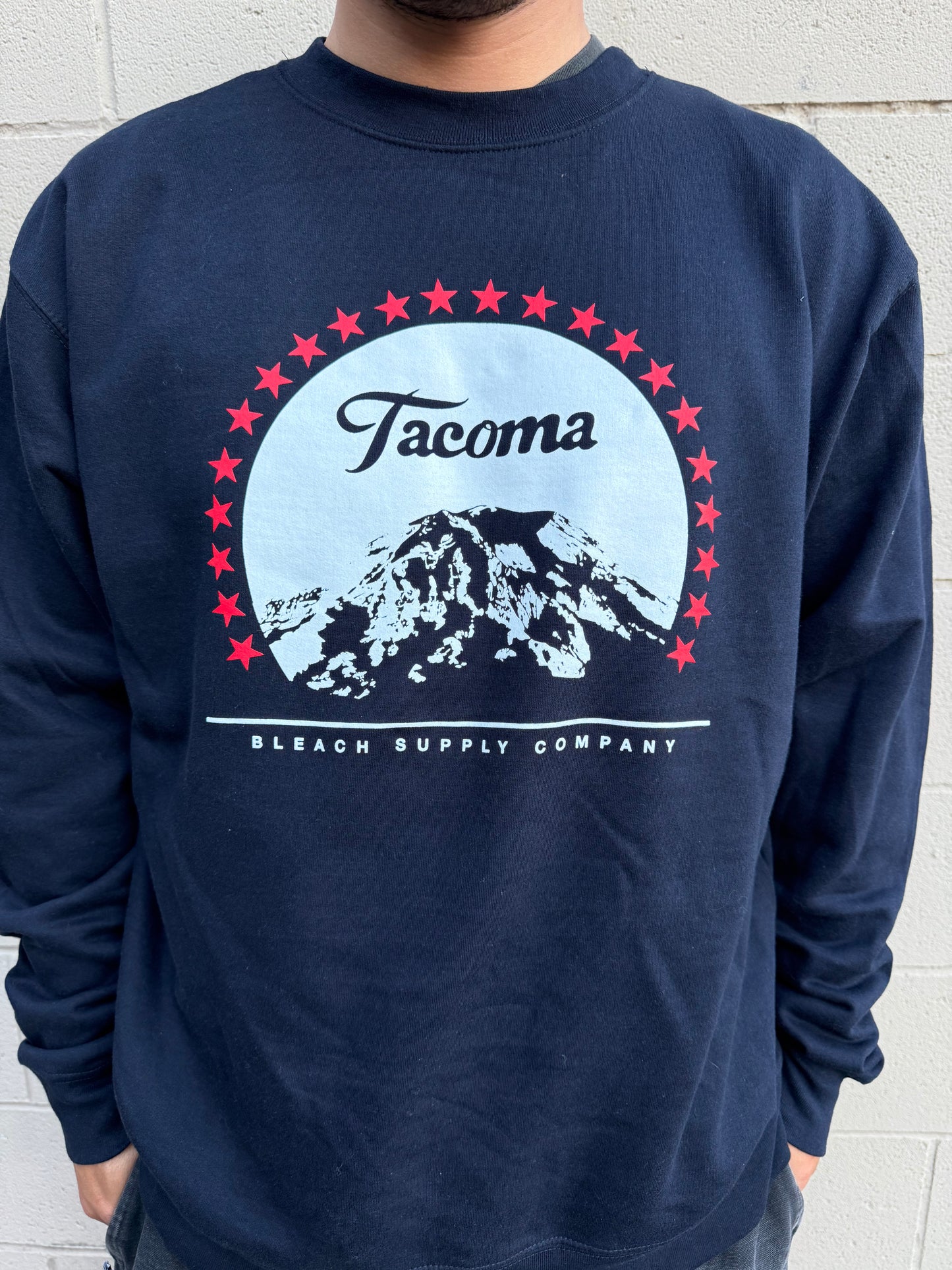 Tahoma Crewneck - Navy/Red/White