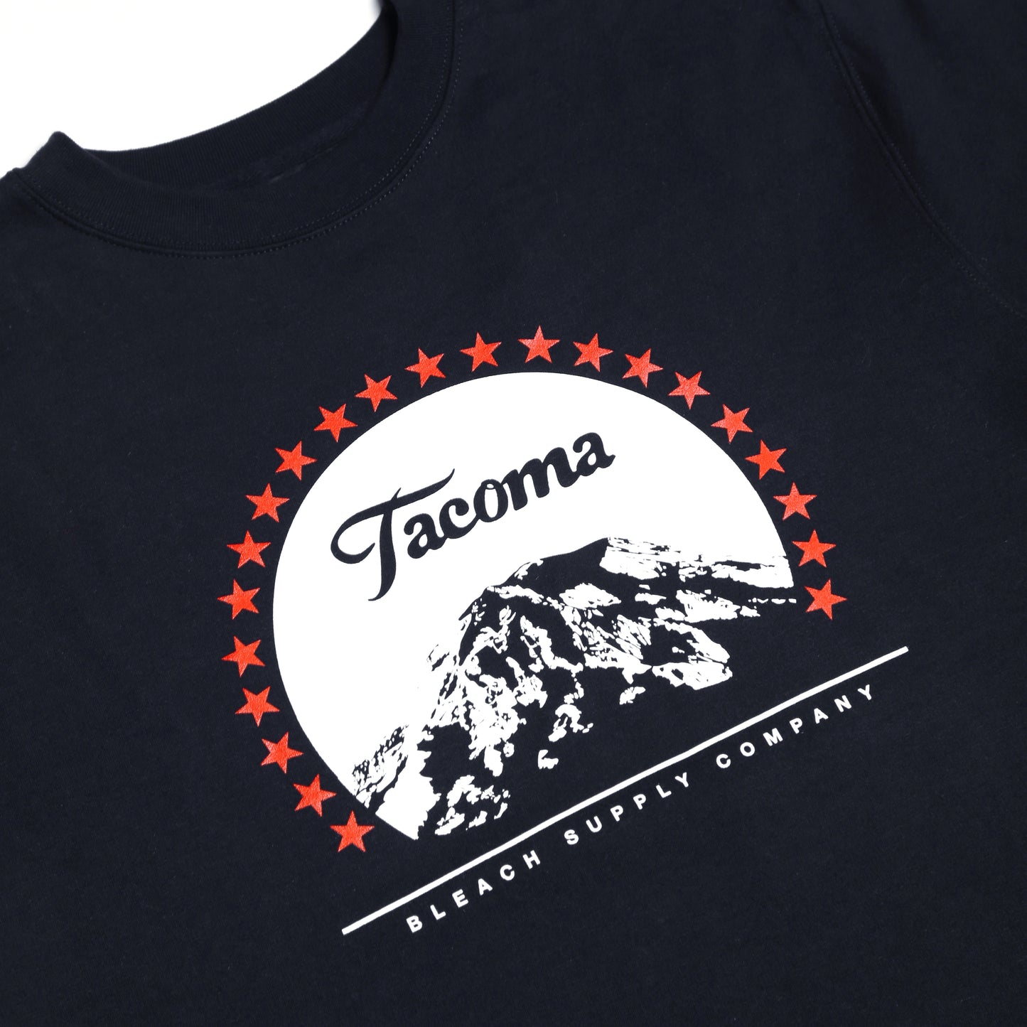 Tahoma Crewneck - Navy/Red/White